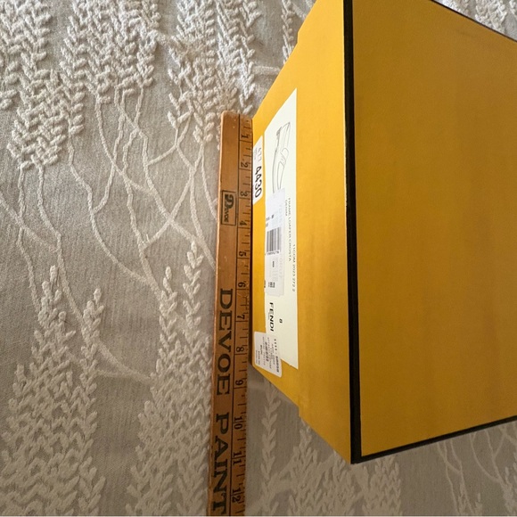 Fendi Shoe Box Only - Picture 8 of 11